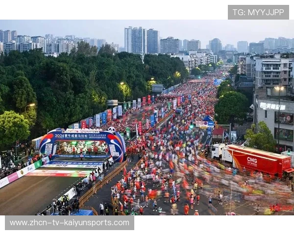 胡志明市马拉松：越南跑者勇夺冠军，赛事精彩纷呈！，越南胡志明市航拍